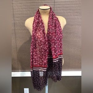 LOFT burgundy patterned scarf